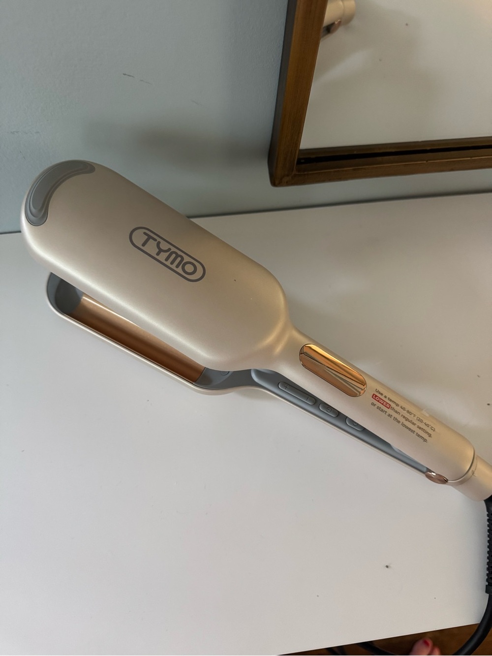 TYMO ROVY Beach Waves / Crimper / Curling Iron - Gold - HC507G 1.25 in orig $70
